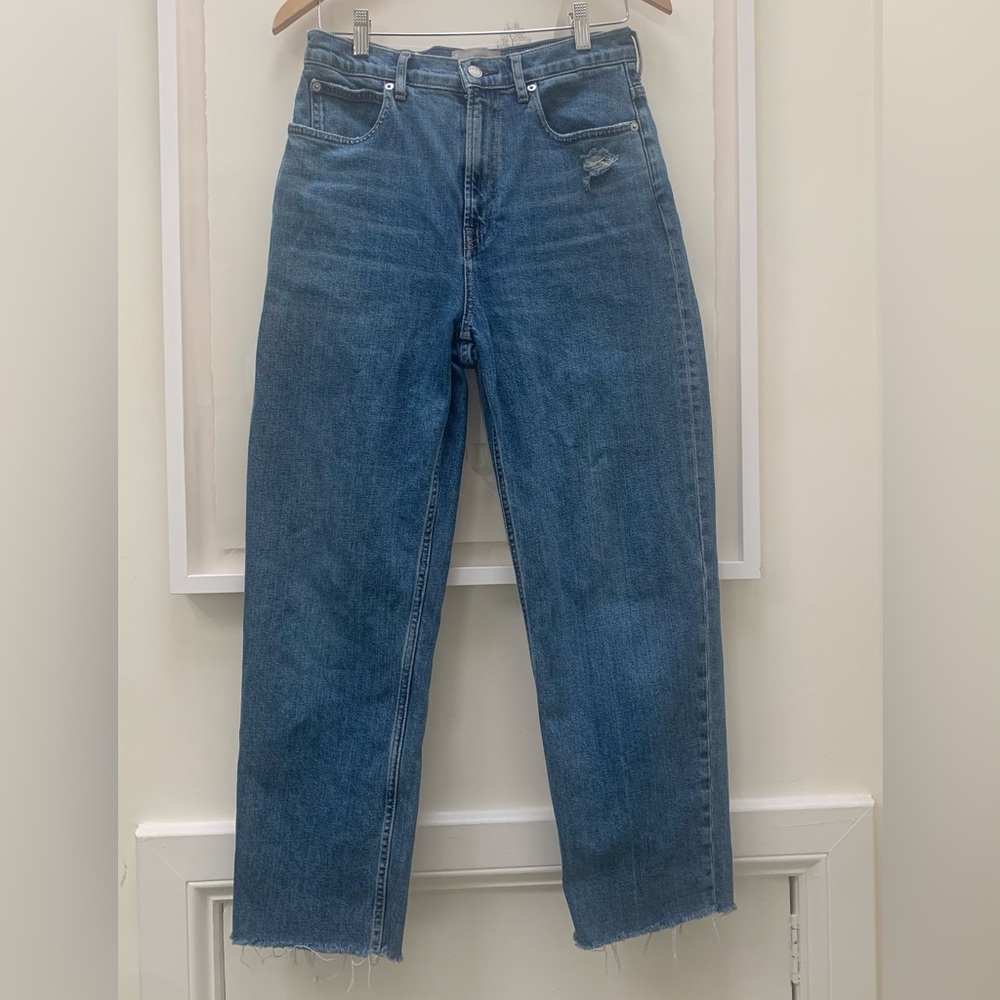 Everlane Ankle-length Way High Jean in distressed blue denim